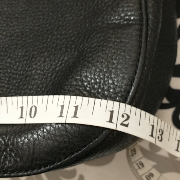 Michael kors black leather golden embellishments large - Picture 8 of 15